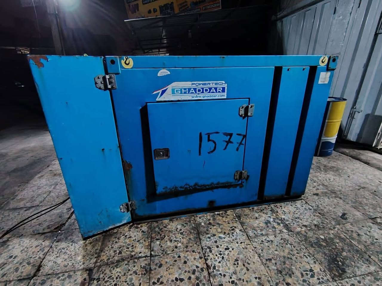 سلام عليكم    السعر    ٤ $ ورقات

توجد لدينا               كواتم    مولدات      فارغه  لبيع

مال   ٣٠   كي في    ٢٠    كي في  ١٣  كي في

العنوان  مجمع مشن مقابيل شارع  جاك عبود

*********** 
***********
