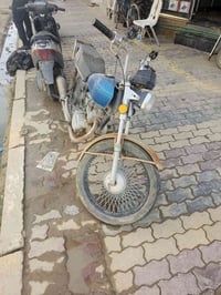 اربعه كير • مكينه نضيفه • بيها مجال