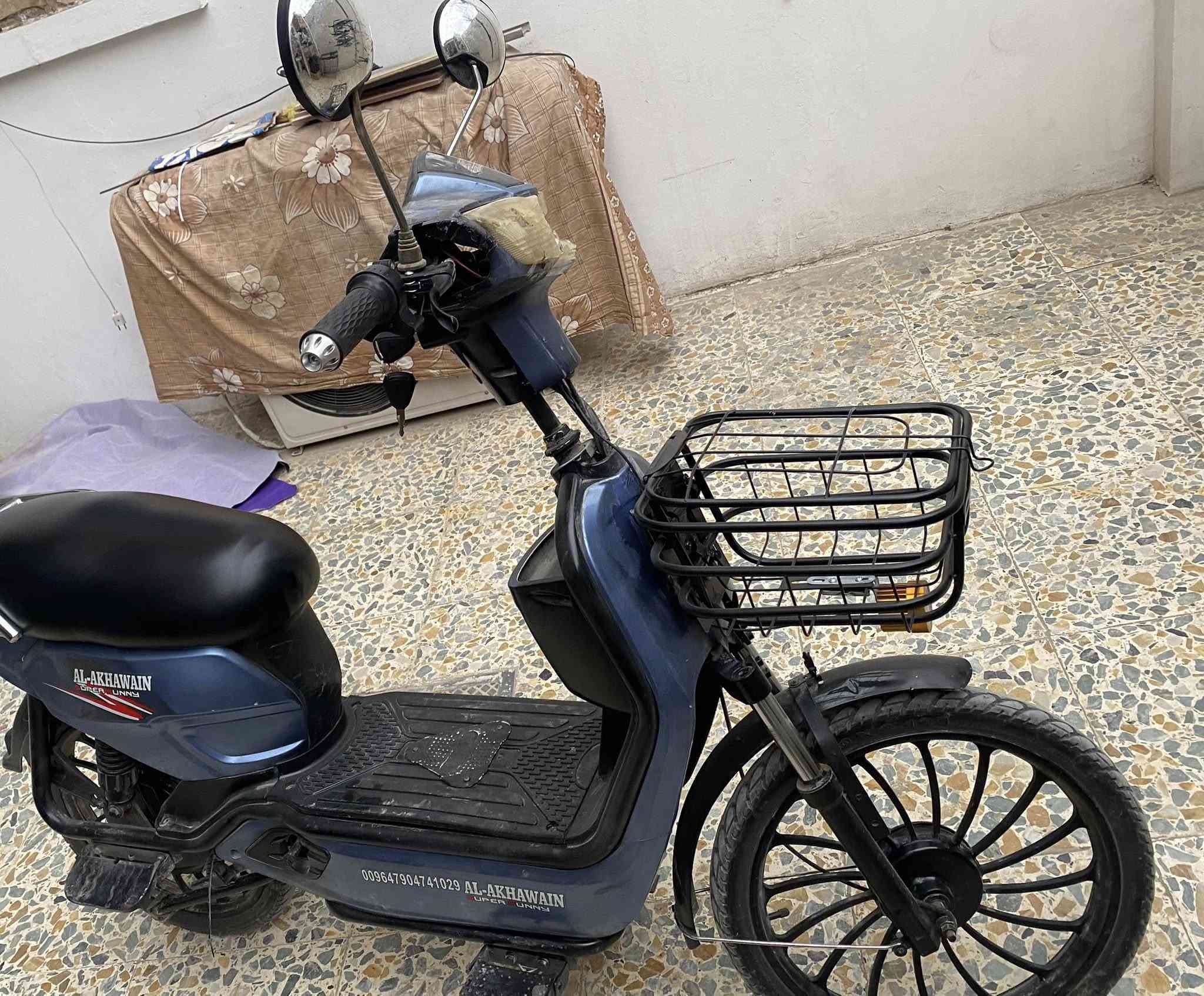 السلام عليكم 🫡 
دراجه شحن للبيع ✅
حجم 20 نضيفه
بطاريات 🔋 نص عمر يودن ويجيبن
كامل من كلشي ✅
حيل نضيف ✅
السعر 275 وبي مجال 🔥
للاستفسار 📞
***********
مكان فلوجه🏠
