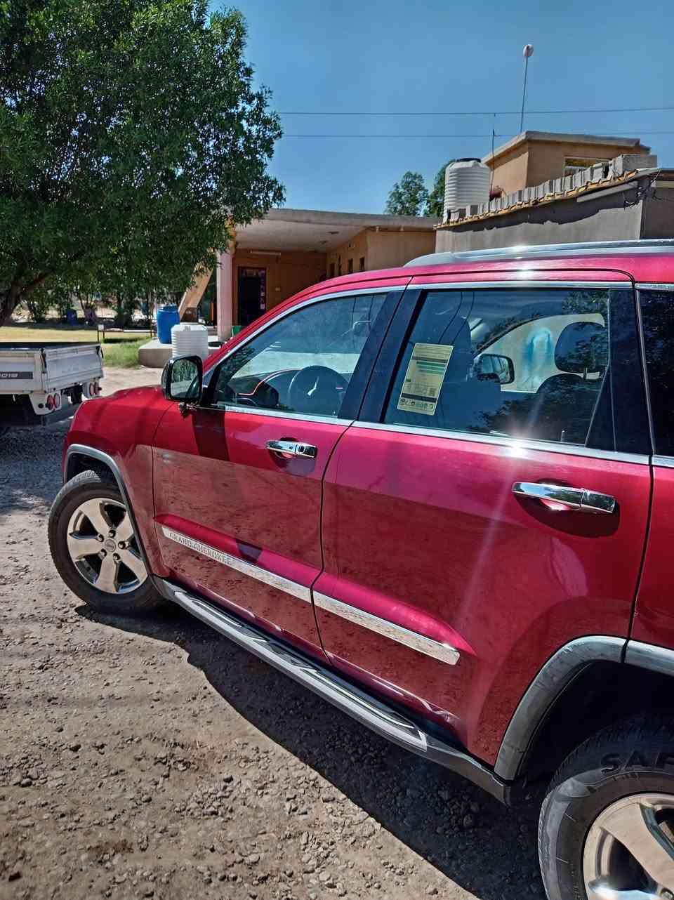 السلام عليكم للبيع سياره جيب لمتد فول مواصفات كفالة عامة رقم بغداد بسمي مكفوله من صبغ وتبديل وبارد كفاله عامه للستفسار الاتصال على الرقم *********** مكان السياره بابل
