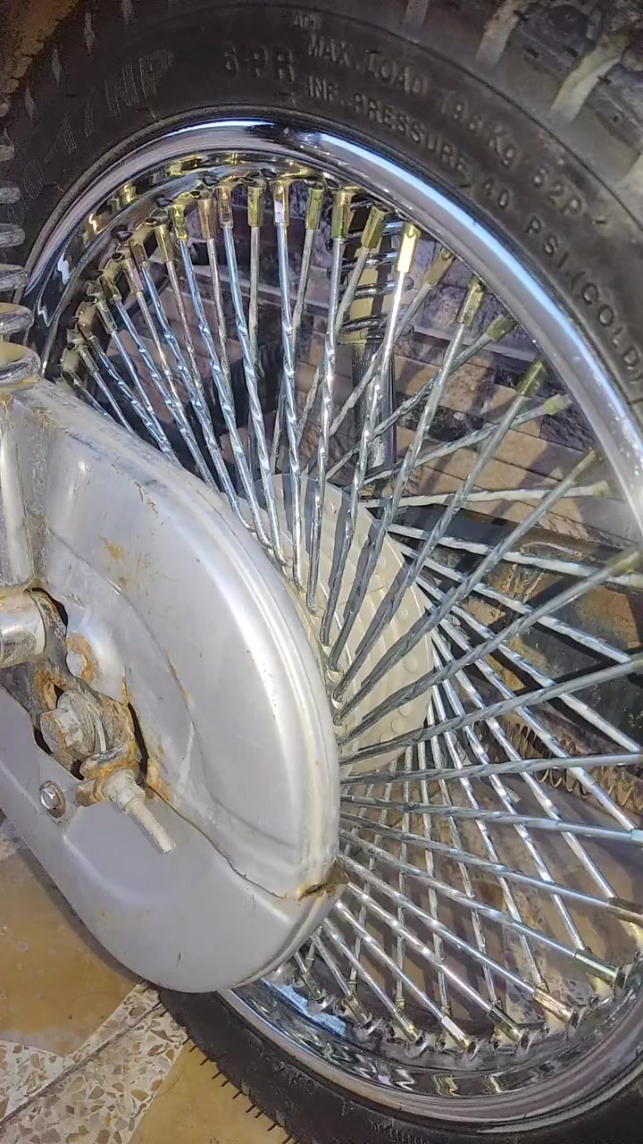 سلام عليكم
زوج وياله  ابيع فقط وياله نسج جدد بعدهن بل لايلون للبيع شرط قطره عواج مابيهن 

وراسطه للبيع 

كلهن جديدات ومابيهن شي  ادفع سعر عجبني ابيعك  

هاذا رقمي ***********
