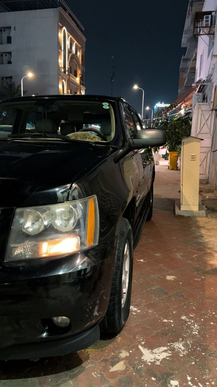 تاهو 2013 Ltz خليجي وكالة الغانم
مكفوله كفاله عامه جديده داخل وخارج 
فول مواصفات للاخير 
السعر ٢٨٠ وبيها مجال.  ***********
