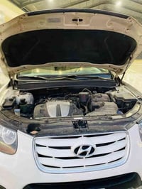 سنتافيا 2010 فول بصمه سبعه راكب محرك 6 رقم بغداد انكليزي باسمي السياره...