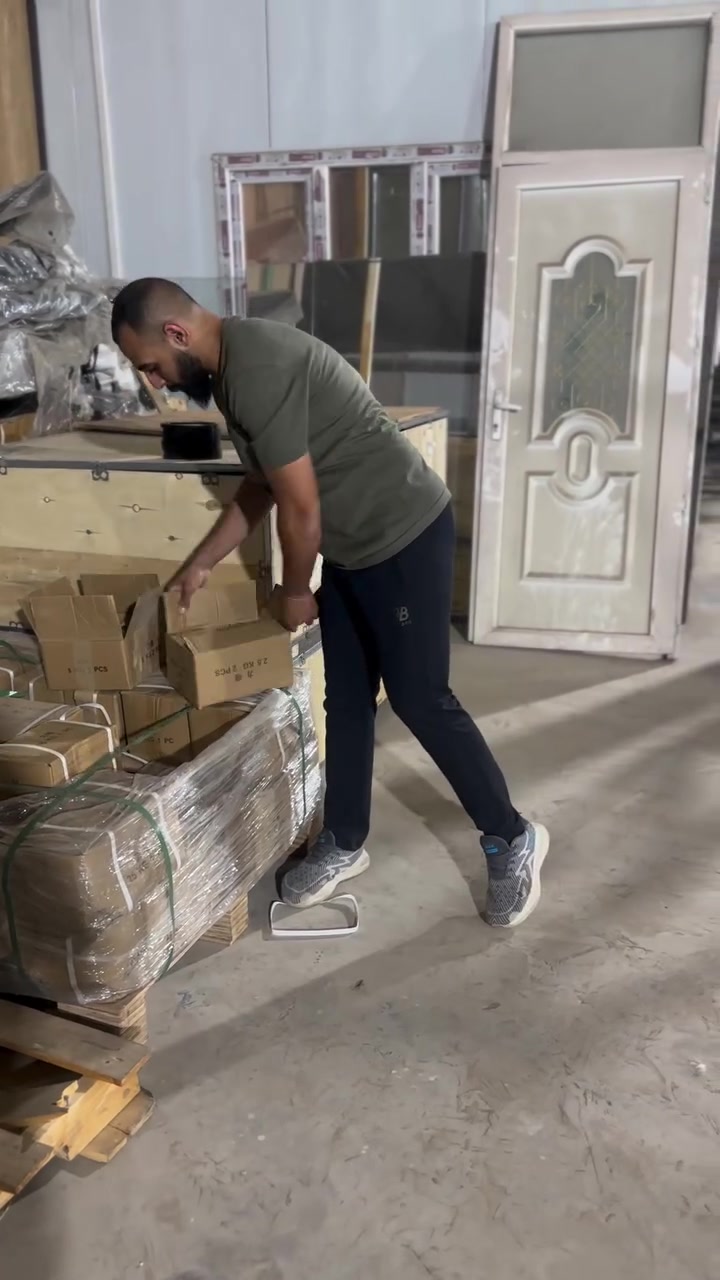 متوفر لدى 📍 مخزن الريان – بغداد
📞 ***********
