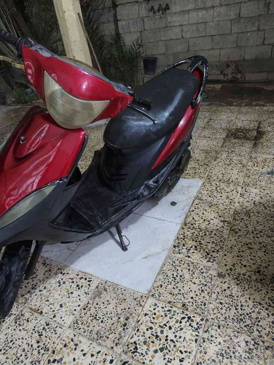 السلام عليكم دراجه ماكس عدله للبيع سلف هندر كهربائية كله شغال شلعه معدل  خير من الله  بوشه 49 بلاد مكينته ما مفتوحه   عليه تزويد خير من الله  دراجه كامله مكمله  السعر 425 وبيه مجال مكاني ديالي بعقوبه لاستفسار عل رقم *********** بي واتساب  فقط

