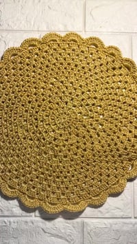 مفرش طبلة • قواعد كوب • ذهبي