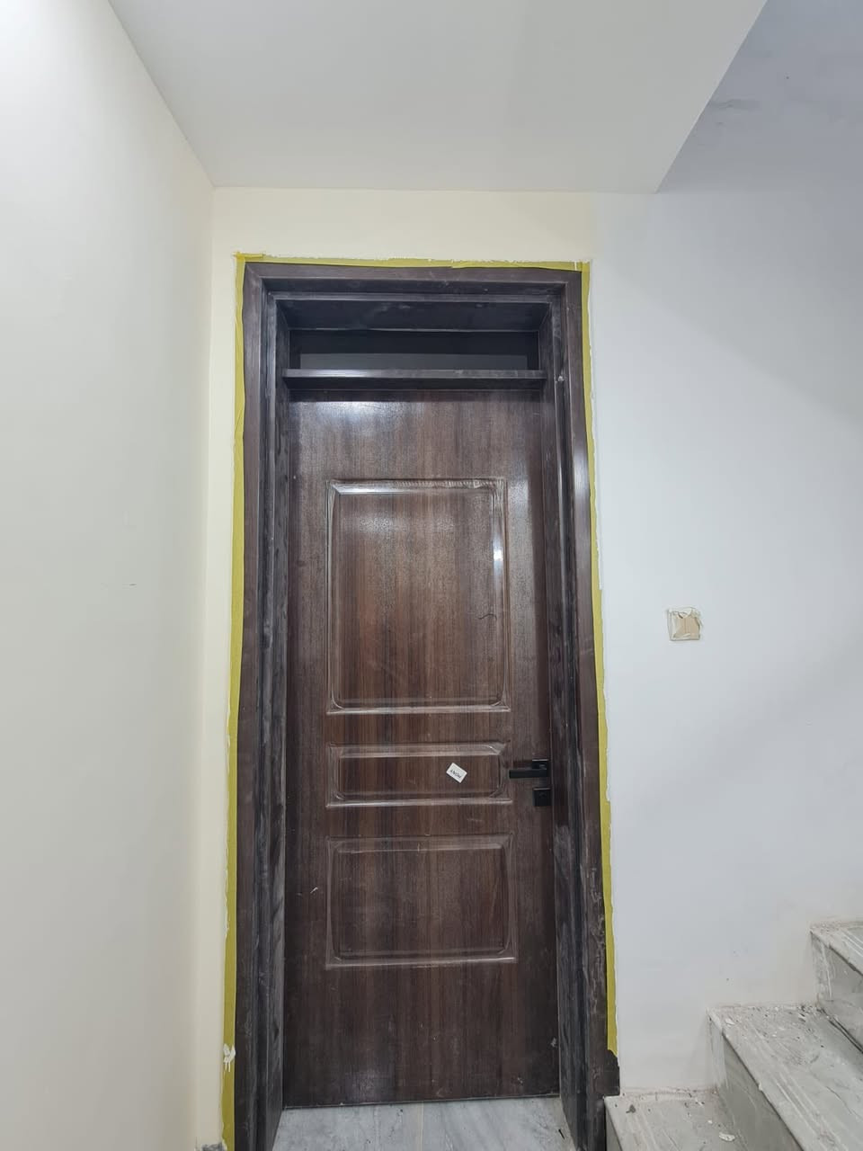 السلام عليكم
فرصه استثماريه 
بيتين تونات 
تأجرهن بمليون 
لو للسكن
كل بيت ٥٠ متر درجه اولى طابقين 
زيرو
رفت 
غرفتين واسعه 
استقبال ٤.٥ متر واسع
مطبخ ٦ مترات و نصف
أبواب تركيه
 و شبابيك المنيوم 
جام اسود
كافة الخدمات تبليط ماء كهرباء انترنت لباب البيت
الدوره 
موقع ممتاز ٥ دقايق عن الطابقين
خلف أفران الزيتون 
بأسمي تنازل شركه
سعر مناسب 
أتريد بيت واحد ٥٠ متر
او اثنينهن ١٠٠ متر 

 
للاستفسار ***********

