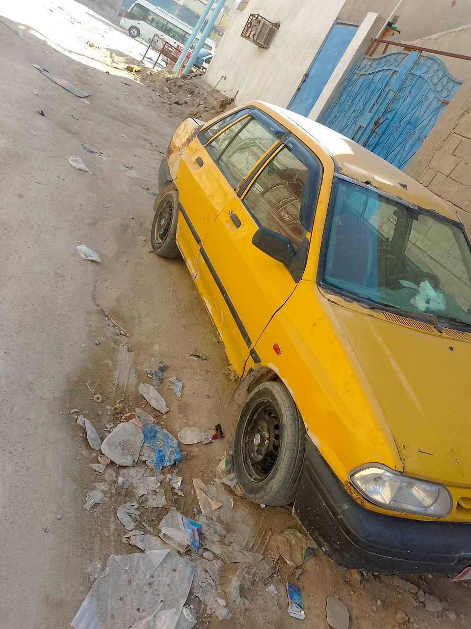 سلام عليكم سايبه 2012 راعيها بل زبير سنويه منتهيه سياره حلوه السعر 14 وبيها مجال الشراي يتصل *********** ،،،*********** العنوان الزبير حي الشهداء
