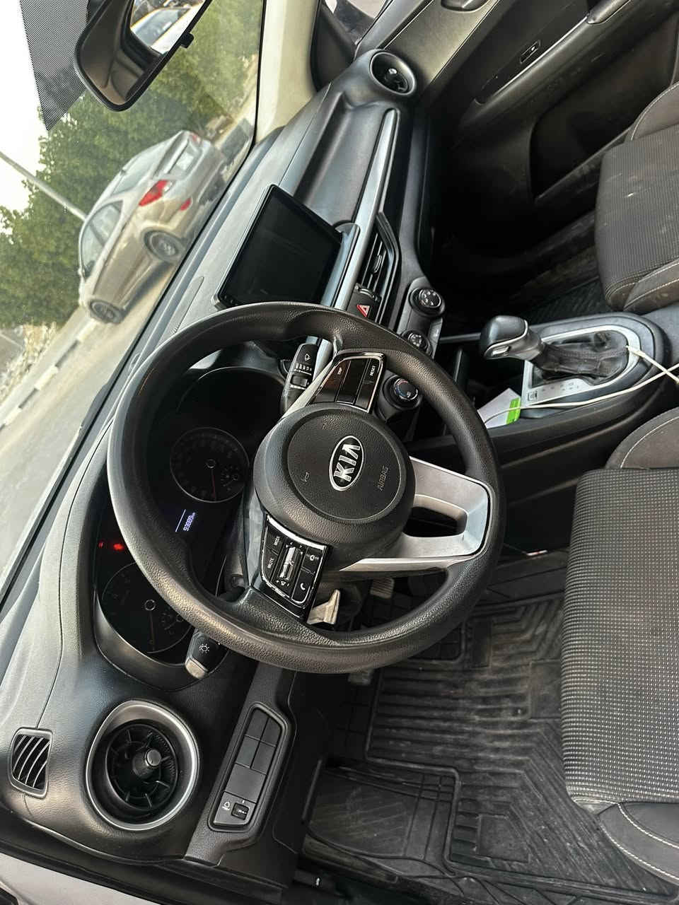 سيراتو 20محرك200خليجي ماشيه94
كفاله
***********
