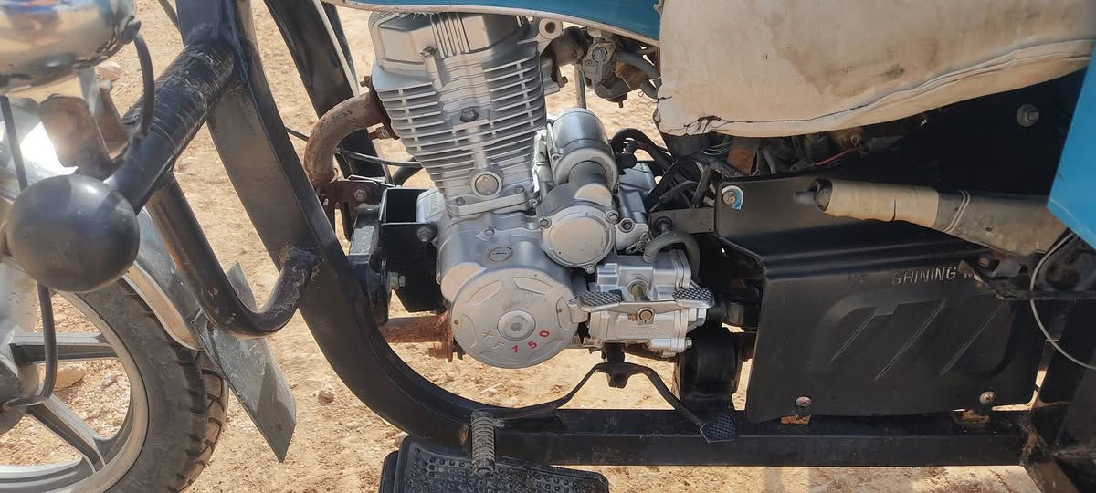 سلام عليكم جمرة موديل 22 اوراق اصوليه شوفت عينكم مكانه بابل عوفي قرب معمل غاز العلويه شريفه بنت الحسن عليه السلام سعره مليونين وميتين (٢٢٠٠)وبيه مجال الشراي يتصل على الرقم التالي *********** أو يجي خاص
