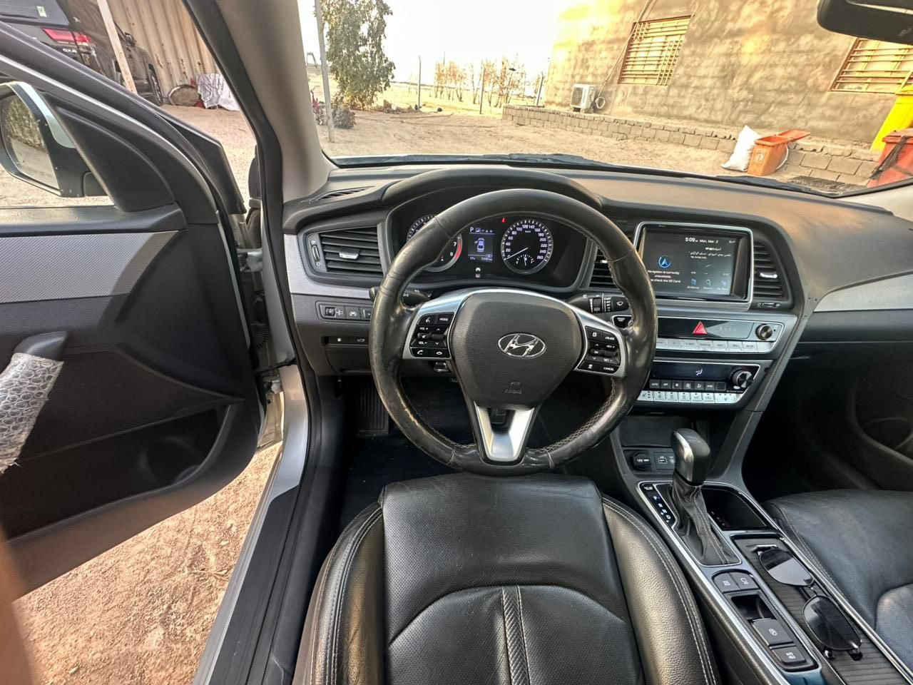 السلام عليكم 
سوناتا 2022 غاز فقط LPI وارد كوري 
ماشيه 72 الف
سياره جديده معنى الكلمة
رقم فحص مؤقت بعدها 
سياره فول مواصفات عده الفتحه 
تحكم فول ستيرن 
كشنات تدفئه تبريد
حساسات رادار نقط عمياء
من تتقرب على سياره تنبهك 
مري شفط 
هاند بريك اوتو 
سايد بريك كهربائي
شاشه ذكيه 
لد نهاري 
لايت زينون 
سياره تخم تاير 
حداديه بلاديه جديده 
سياره بعد احلى من صور كلش حلوه 
سعر 168 يعني شده 68 ورقه 
مكان سياره البصره 
للاستفسار اكثر اتصل 
***********
