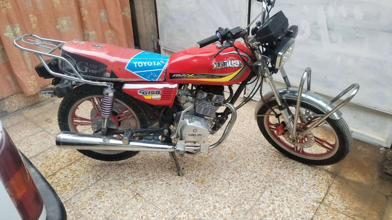 السلام عليكم موطور سيفان للبيع كهربائيات شقاله محرك ما مفتوح شرط الفحص مكاني جنوب  الموصل ناحية الشوره السعر خاص رقمي ***********
