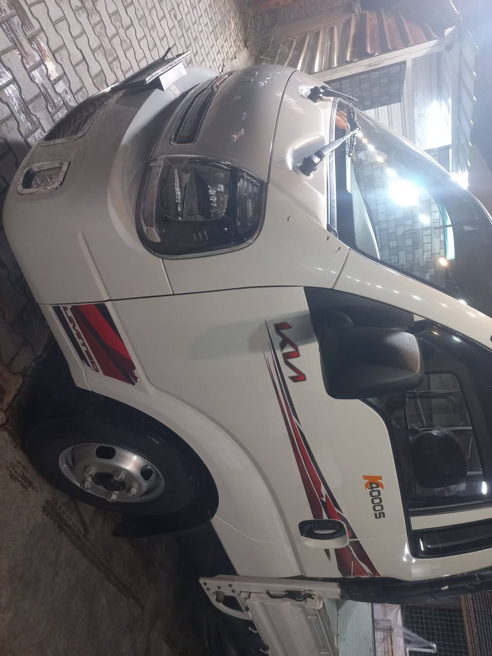 يالله للبيع كيا فحل موديل 2025 رقم بغداد تحويل مباشر محور وجاهز ستد 27تاير 14سياره بعدها عه وضع شركه تبريد ثلج تدفئه تاير شركه مكاني بغداد المشاهده ماشيه 31الف  للأستفسار اكثر اتفضل ***********
