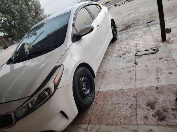 فورتي 2018 أمريكي محرك الفين دوش رقم بغداد كير 6نمر لون ابيض قطعه تبديل جاملغ امامي باب كلير بيه بارد باب خلفي سعر 130 بيه مجال تصل ع رقم *********** رجاء مو شراي لا يعلق
