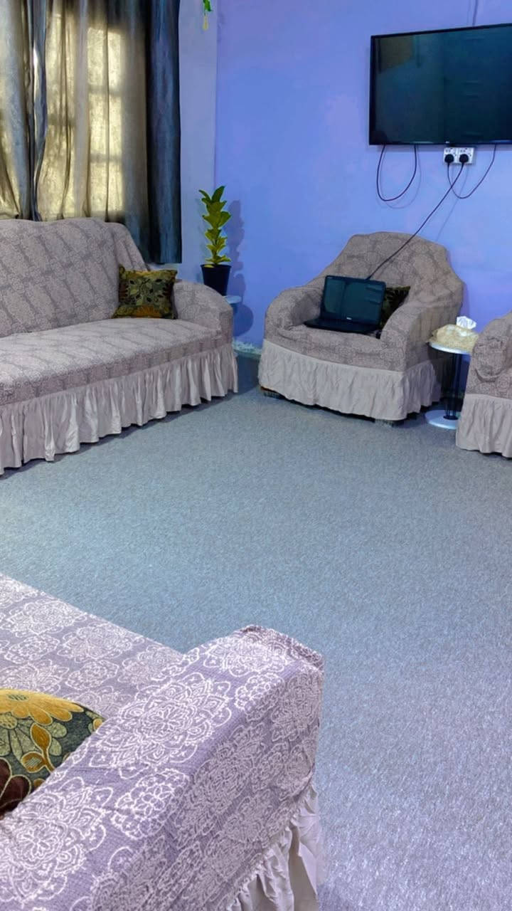 قنفات موديلهم قديم شوي بس قويات للبيع سعرهن ١٠٠ قفل للاستفسار اكثر  التواصل واتساب ***********
