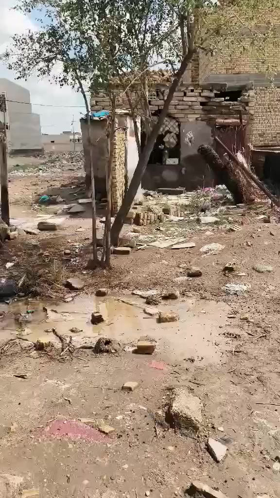 يا الله السلام عليكم قطعه للبيع محيزم 4 قرب المدارس *********** للاستفسار
