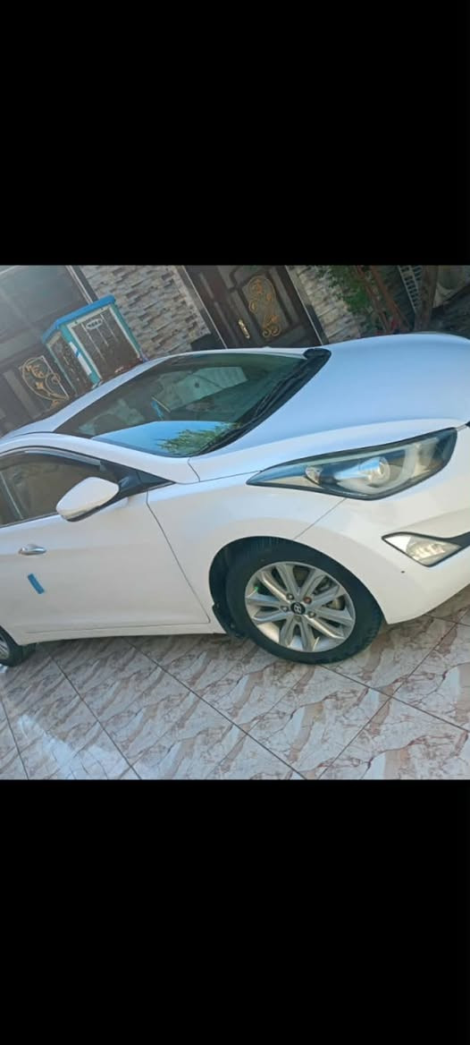 سلام عليكم لنترا موديل 2015خليجي رقم بابل دولي بيه بنيد بدون دواخل مكينه 1800دوش مكينه كير تبريد حداديه كله جديد مكاني بابل لسعر 112وبيه مجال 
***********
