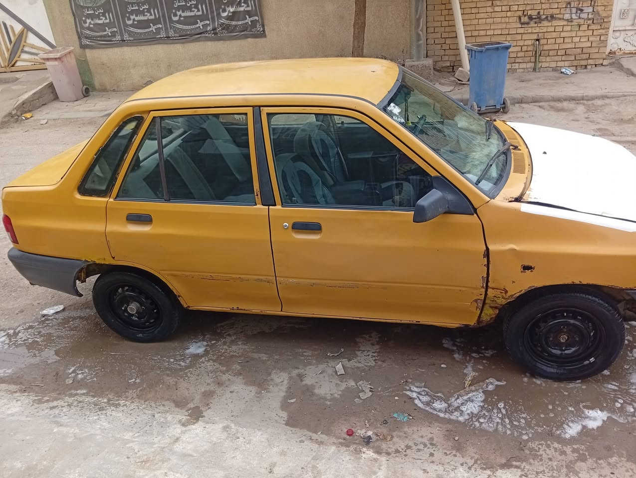 سلام عليكم سايبه لبيع موديل 2012 سنويه جديده بعده ماصاقطه سعر 14 رقم ‏‏‪0773 336 8354‬‏
