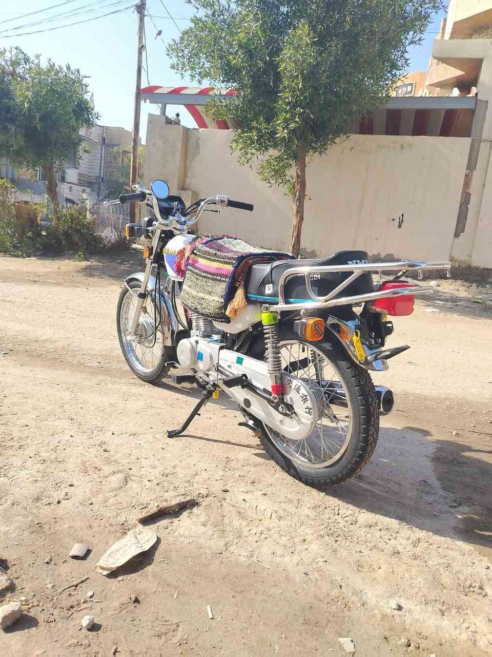 السلام عليكم دراجه نامه للبيع تعمير ٢٥ اوراق سكنر بوري رفيع شاصيه دراجه نضافه فول نصبته تخبل مال جناي الله شاهد جديده مكاني حله مركز شراي اتصل وبيك خير وتدلل ***********
