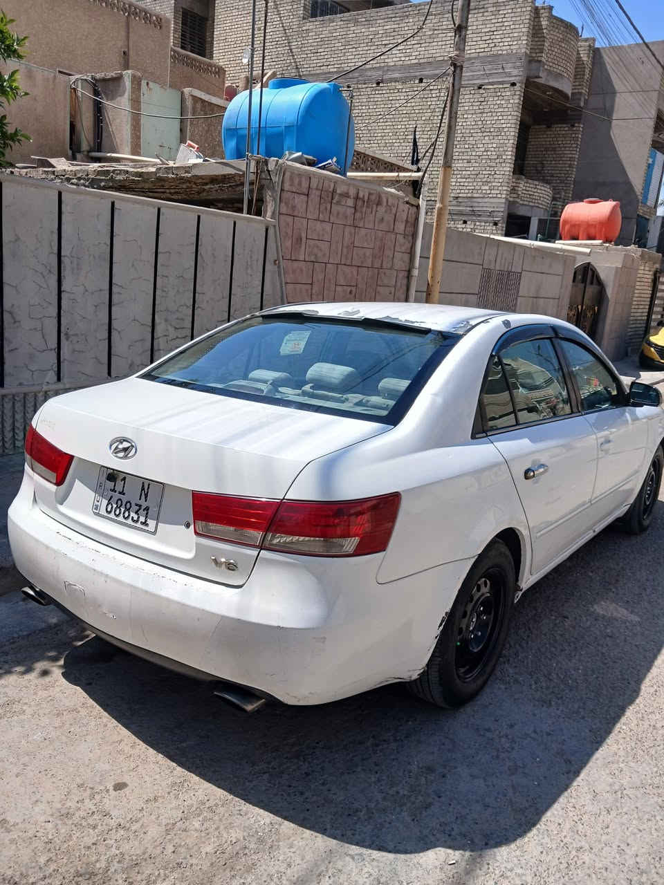 السلام عليكم
سوناتا 2008 وارد امريكي فول مواصفات  السيارة بلادية بدون صبغ بدون حادث فقط سرقة بنيد وقبق جنطة دعامياتها بعدها بلادي... مكينة حاوية جديدة لاتنقيص ولاتبخير قبل شهر ونص شديتها صدر امامي خلفي كلة جديد تخم تايرات جدد قبل سبوع شديتهن افلنجات جدد سيارة جاهزة خير من الله فقط تبريد بي ضعف الكمبريسر 
السعر85..... مكاني بغداد الكمالية. 
***********
***********
