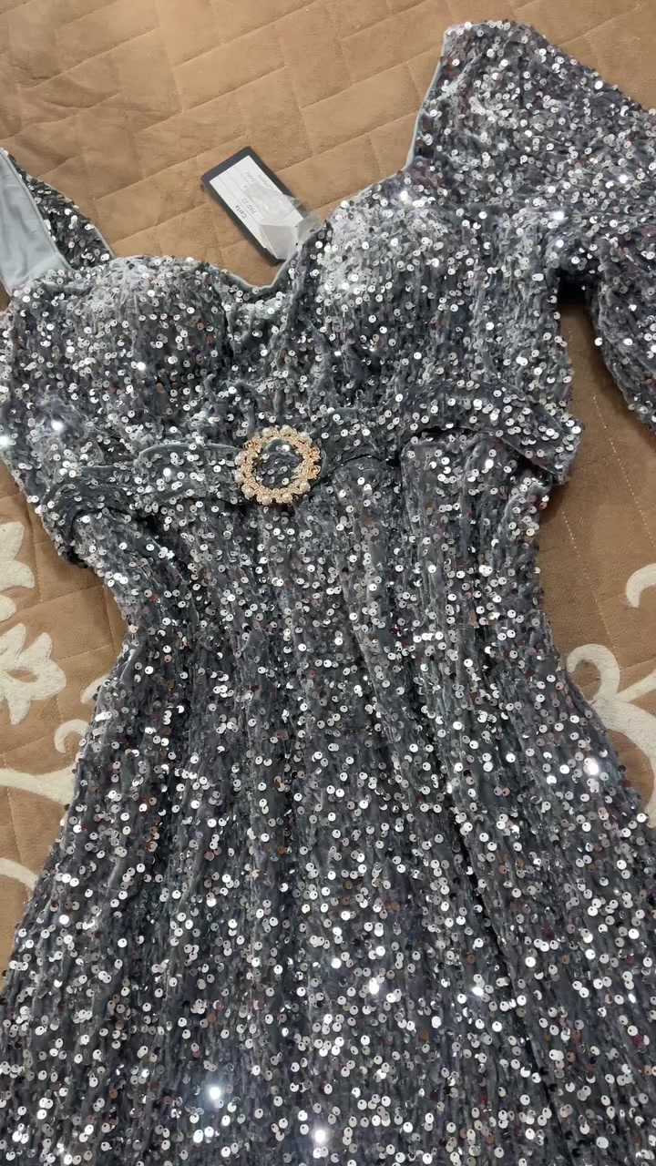 فساتين شي ان جديد غير مستخدم بلحقيقه احلا من الصور كل قطعه وسعره


**إذا كنت صاحب هذا الإعلان وتريد حذفه لأي سبب، رجاءا أرسل رسالة إلى الدعم الفني**