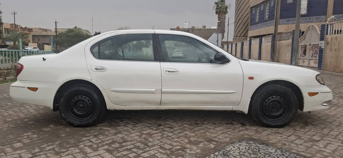 السلام عليكم نيسان مكسيما 2008 رقم جديد سنويه بأسمي تنتهي 2031 سياره جديده كهربائياتها كلها شغاله تخم تاير صدر جديد غرفتها حلوه مكينه ٦v سلندر ٣٠٠٠ السياره احلا من الصور مكاني بغداد السعر 65 $$ الرقم ***********
