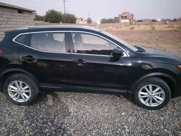 نيسان روج سبورت
موديل 2018
مواصفاتها 
1.بصمة تشغيل 
2.   كامرة خلفية . 
3.  رادار خلفي
4. بصمة ابواب
5.  نضام قياده أيكو + سبورت + نورمل
6.  ‏مثبت سرعه
7. تبريد قطعتين
8 . رقم مشروع وطني باسمي نينوى سنوية 2027
الحادث جاملغ وبونيد مبدل 
السعر 150
#ملاحظة يرهم مراوس براف فور 17 . 18 . 19

العنوان الشرقاط اسديرة سفلى  ☎️ ***********
