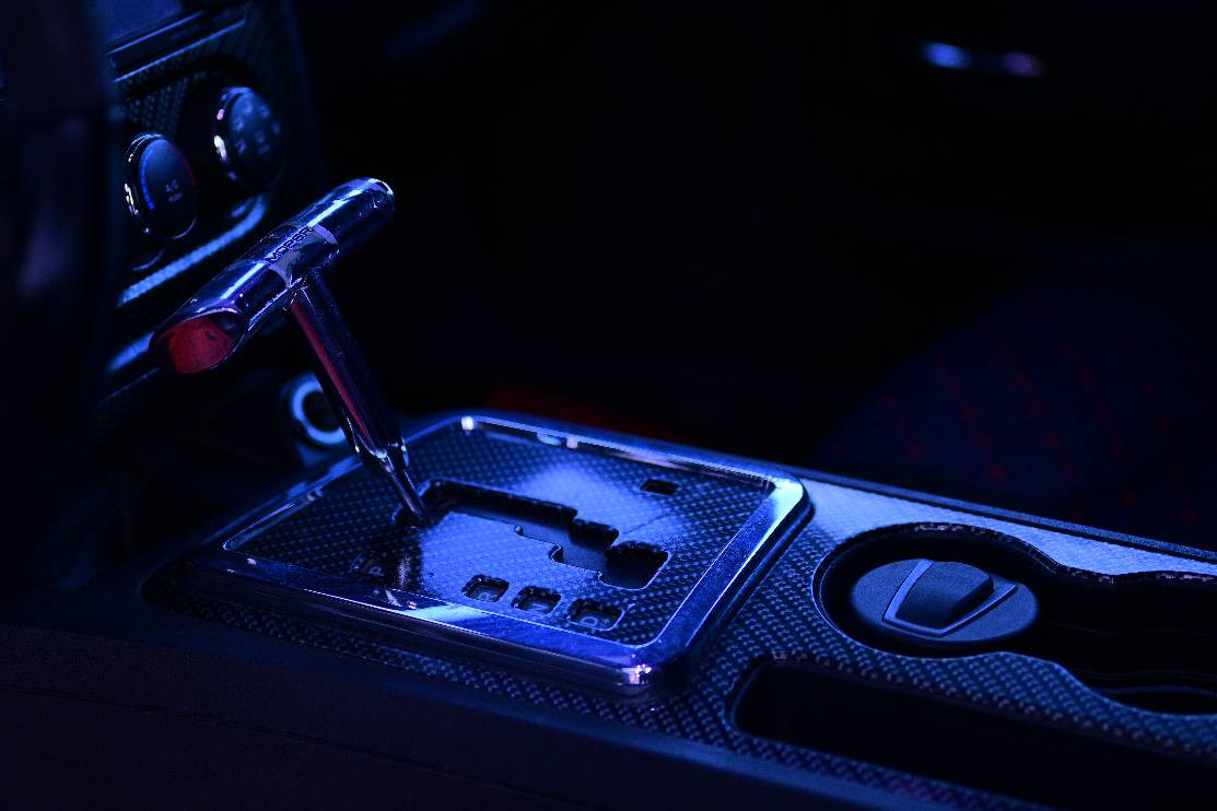 چالنجر SXT مديل 2010 محدث 2020
نصبتها احلى من الصور بهواي
فول مواصفات عدا التنتة
عليها ادامة كاملة
سنوية وهزة لل2027 بأسمي
مكينة V6 حجم 3.5 هي والگير ستوك ممفتوح برغي كفالة وتراي وين متريد
تبريد ثلج❄️
كهربائيات كاملة ما ناقصها شئ
تخم تاير ياباني وويل موزة 18
برمجة كاملة حماوة وولف اصلي فان قطعتين
دواخل جلد اسود ملبسها چفن
(حادثها امامي خشم الشاصي وجاملغ خلفي جهة العبري ايرباك جهة العبري) 
صبغ عام مغيّر لون من ابيض لؤلؤلي الى ابيض صدفي
سنوية تقرأ ابيض ملوّن..براحتك توشم او تغير السواد مسموح
مكاني بصرة السيارة مال جناي محد مفحط بيها. 
الســعر 125$
للاستفسار *********** البصرة, العراق
