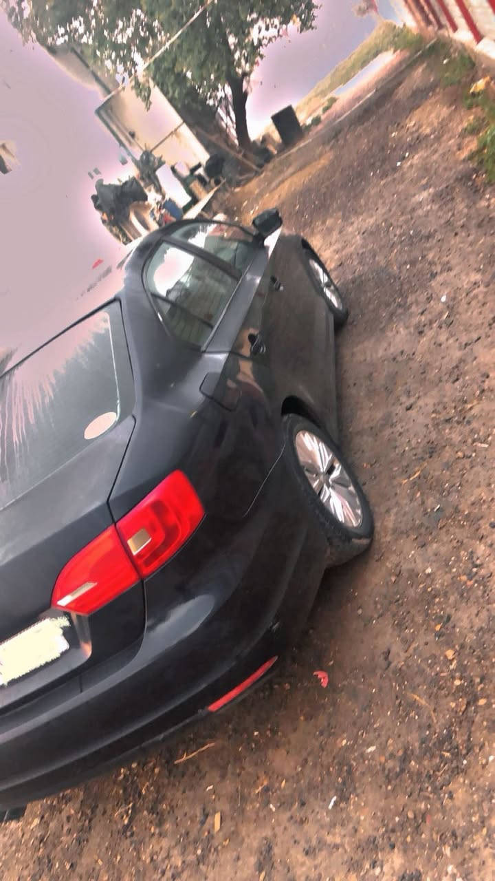 السلام عليكم فولكس واكن جيتا موديل 2014 محرك 1800 تيربو السيارة كير محرك خير من الله  السيارة مصبوغة عام السعر 83 وبيها مجال المكان حي السلام للأستفسار ***********
