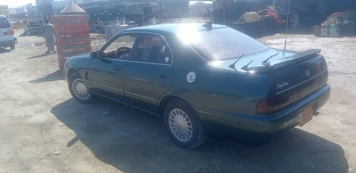 بطه مكفوله للبيع سياره مرشوشه بس جماليه سعر 50 وبيها مجال ***********
