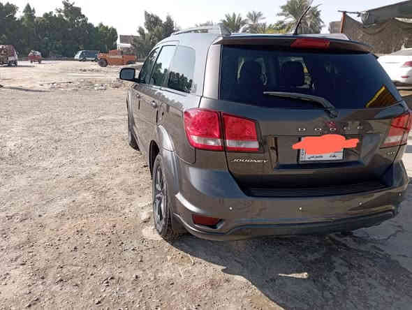 السلام عليكم
مكلف بالنشر 
دوج جيرني ٢٠١٥
سبعة راكب 
ماشية ١٣٣الف كيلومتر 
المحرك ٢٤٠٠
رقم بغداد الماني
شاشة كبير 
ثلاثة قطع تبريد
حادثة من الخلف باب الصندوق 
السعر ١٣٥ ورقة وبيه مجال 
الاتصال على الرقم ***********
