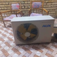 سبلت واحد طن AUX شغال ب١٨٠ وبي مجال 07734183153