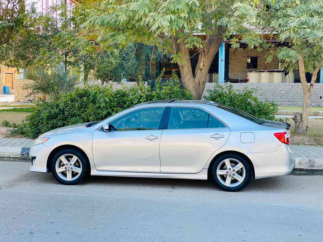 كامري مديل 2012امري حادث جاملغ وبنيد وجاملغ كلير والباقي مكفوله كفاله عامه السعر 124سياره جديده وجاهزه حداديه تخم تاير محرك وكير مكفولات محرك 2500المرغوب فول مواصفات فتحه شاشه داخل جلد حساسات خلفيه كشنات كهربائي منضومه زينون رقم كربلاء دولي للأستفسار ***********
مكان السياره كربلاء
