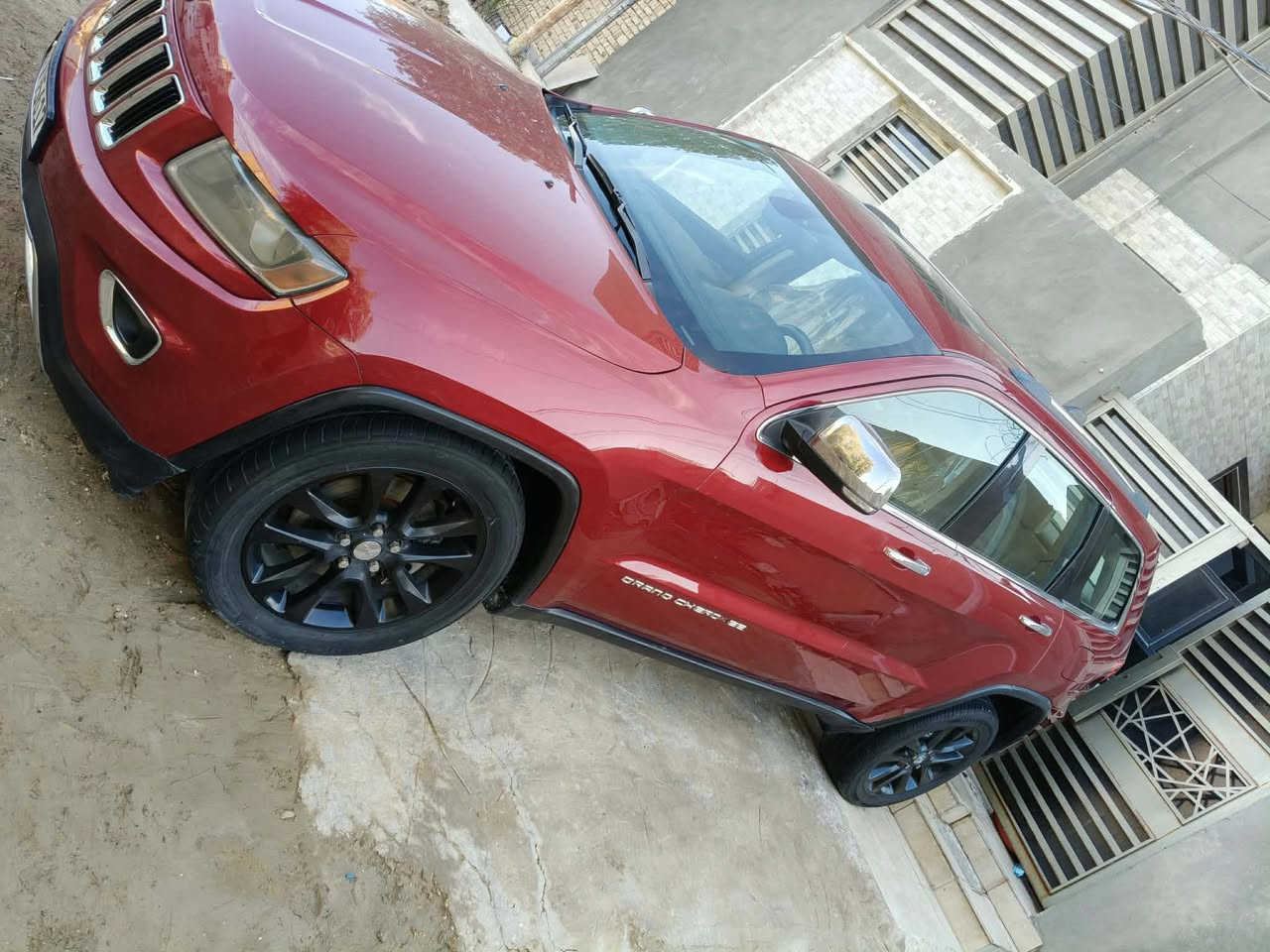 السلام عليكم 🫡 البيع جيب 🚙 14 خليجي محرك 5700 السيارة فقط تبديل جملغ و باب وبقي كفاله السياره واحد على واحد فتحه شفتات بل سكان كراسي 💺 كهرباء ⚡️ تدفه 4 كشنات  رقم بغداد نكلزي سعر 165 عنوان كربلاء 
***********
