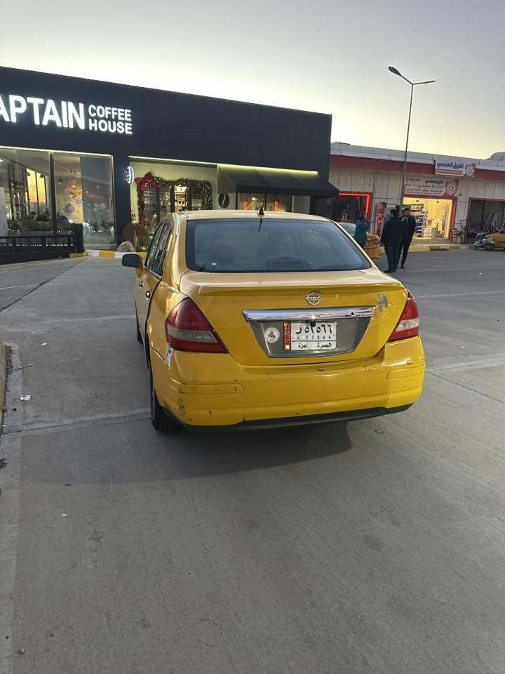 نيسان موديل 10سنويه لحد 27 ظرربسيط نقابه صفر تحويل وين ميريد  سعر 62و بي مجال مكفل بل نشر خابر رقم 
0770 724 5042
