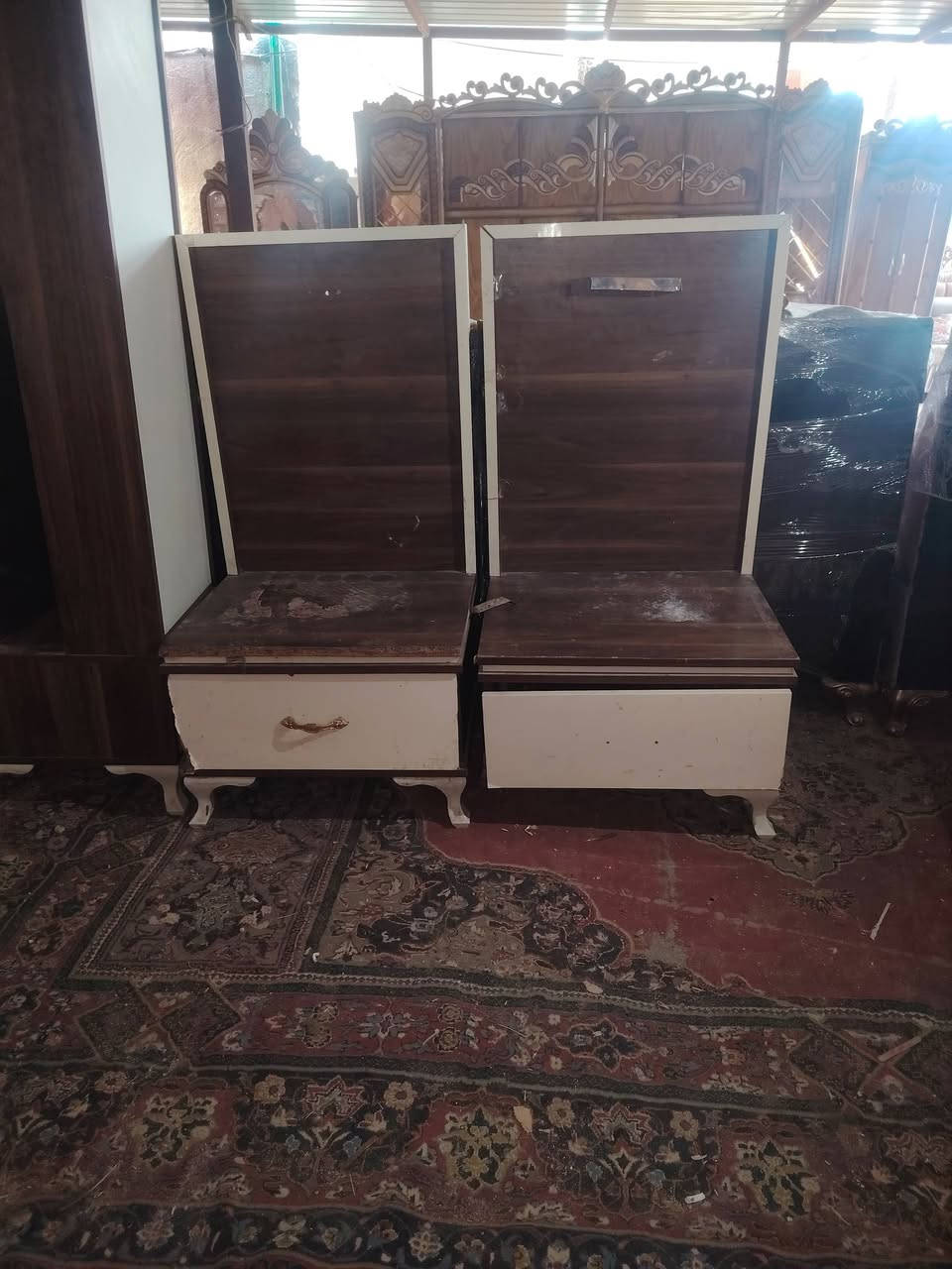 غرفه تركي كامله سعرها 130   كلشي مابيها


**إذا كنت صاحب هذا الإعلان وتريد حذفه لأي سبب، رجاءا أرسل رسالة إلى الدعم الفني**