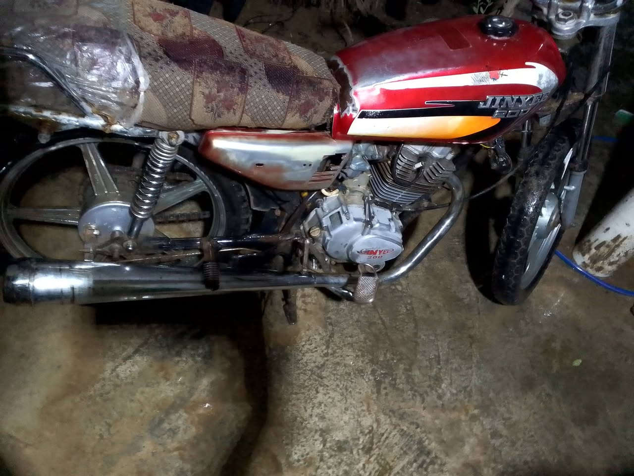 سلام عليكم شباب عندي هي مطور للبيع مكان ليلان سعر 175


**إذا كنت صاحب هذا الإعلان وتريد حذفه لأي سبب، رجاءا أرسل رسالة إلى الدعم الفني**