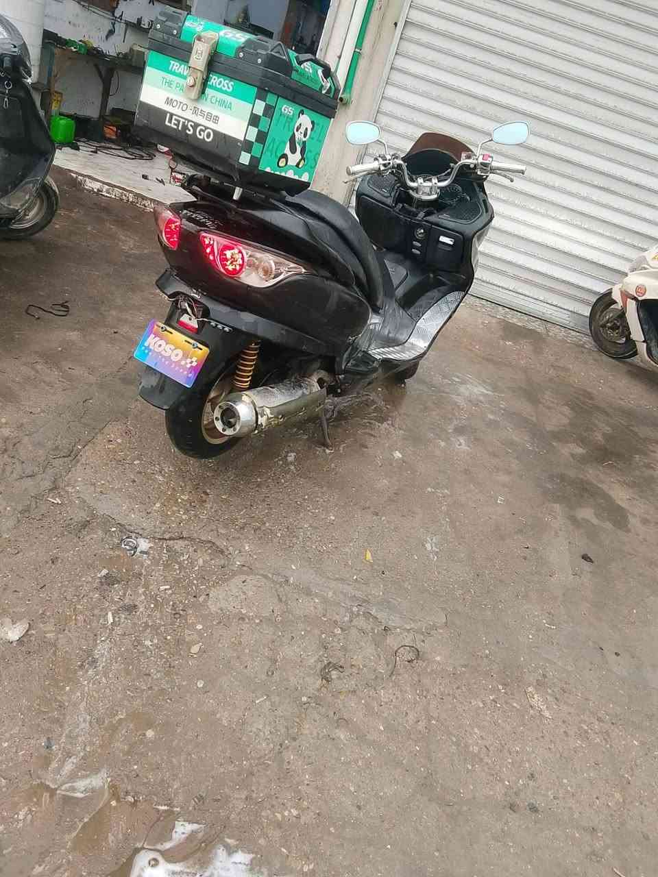 فورزة 09
جاهزه محرك برقي ما مفتوح بي ناعم كلش
كهربأيات كامله
السعر 800 بيها مجال مكاني ابي الخصيب باب سليمان علا طريق الساحل رقمي ***********
