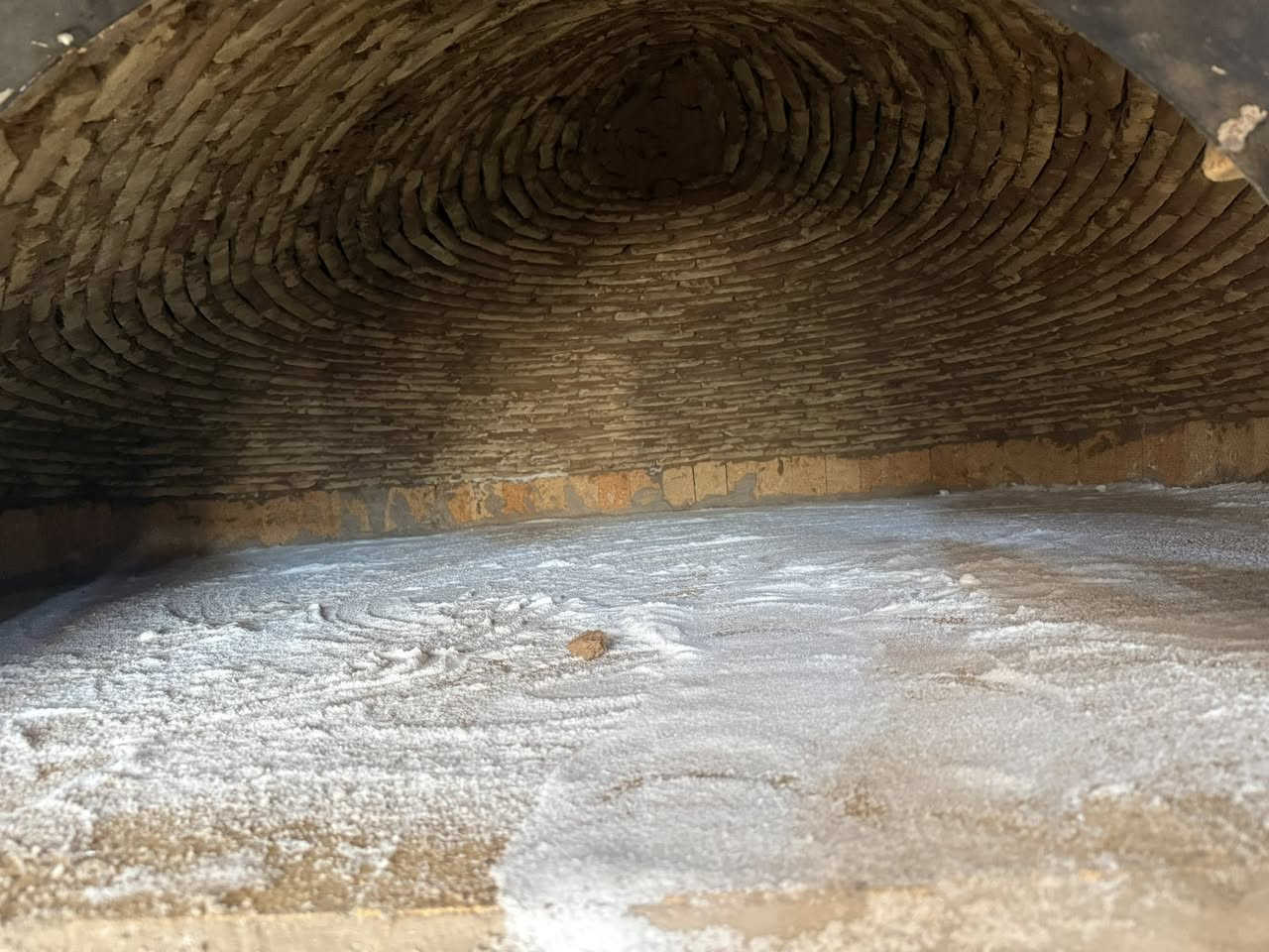 ***********
***********
يالله
ابو مريم الكواز لبناء افران الصمون الحجري وتجهيزهااا بل كامل تسليم مفتاح👌☺️
وافران البيتزه وتنانير الخبز والمندي وجميع المناقل والشوايات نقطه مهمه في افران الصمون الحجري👌😍
1 كرك ستاو كامل👌😍
2 والاهم حماوت الفرن جيدا جدا بدون اصراف في الوقود👌😍
3 العركجين نشتغله بطين 👌😍
4 طابوك حراري درجه اولى تركي الاصلي معه الختم👌😍
5 قياسات الفرن تكون دقيقه جدا بحيث يعطي ستاو كامل للصمون👌😍
6 باب معه القوس من الوزن الثقيل شرط👌😍
7 مدة العمل من يومين الى ثلاث ايام كحد اقصى👌😍
8 ضمان الفرن 25 عام شرط بعده انجاز العمل👌😍
9 صيانه مجانية كل سنه لجميع الافران
يوجد لدينااا كوادر متخصصه في بناء افران الصمون الحجري في جميع محافضات عراقنااا الحبيب❤️❤️
ما عليك سوه الاتصال ونجيك لباب بيتك😉
للاستفسار الاتصال على الارقام 
***********
***********
يوجد واتساب
تحياتي للجميع 🔥🔥❤️
