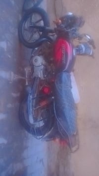 بوكسر كلاسيك للبيع الدراجة مكلوب بيها بس شغاله مابيها شي واوراق كامله ...