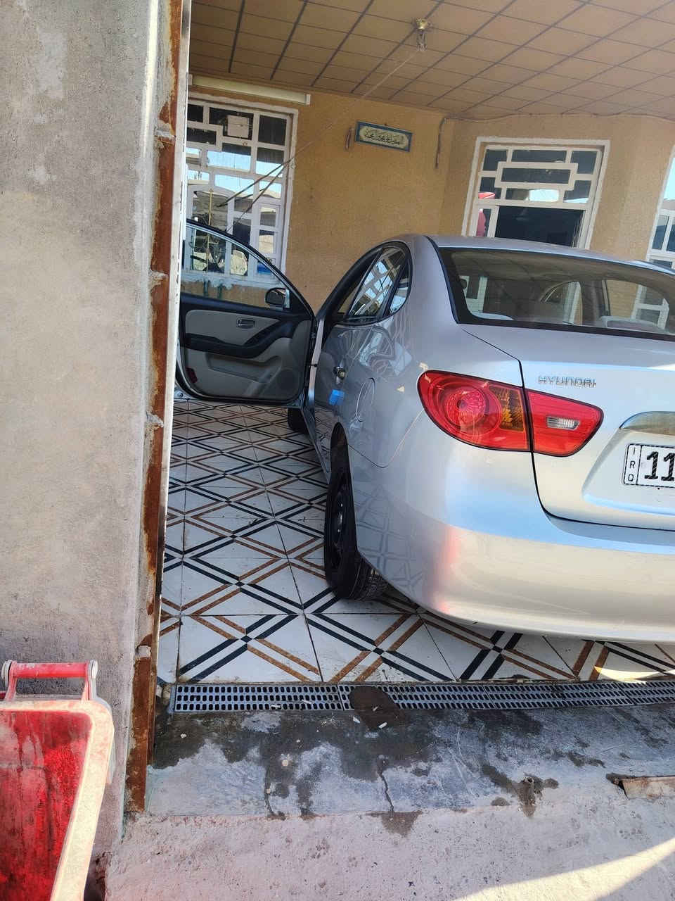 النترا 2009 خليجي بسمي السياره مكينه 1600دكشن عالي السياره بدون دواخل باب وجاملغ مبدلات اثر طخه السعر (112ورقه) بيه مجال رقم الهاتف(***********) العنوان بغداد حي الوحده قرب مجمع بسمايه منطقة الحريه
