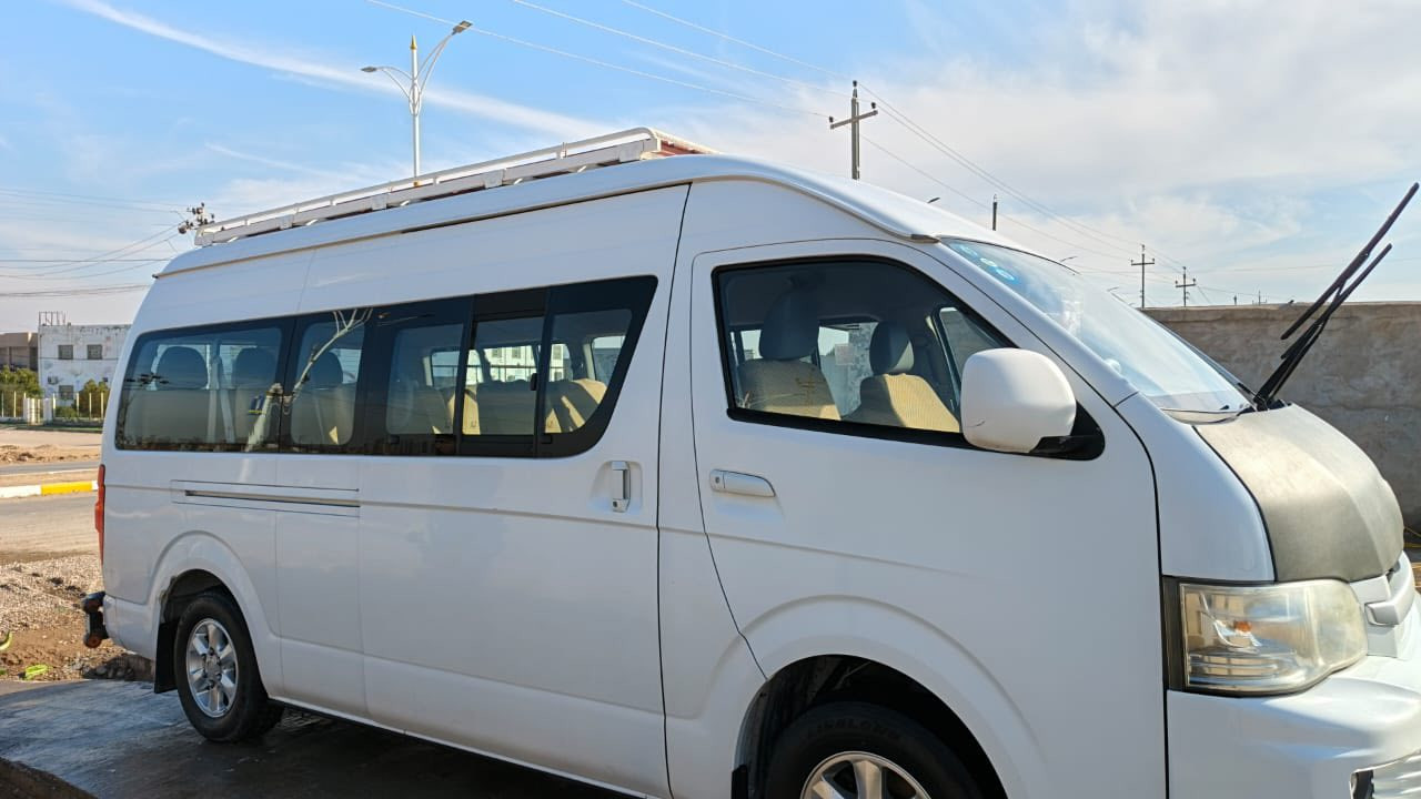 سلام عليكم جمبي 2023 سياره جديده رقم بغداد بسمي ماشيه ٦٠ الف بيهه طخه بصيطه وره تاير  بعده ع وضع شركه مكان البصره هاذ رقم راعيهه انه مكلف بنشر لحد يراسل

***********
