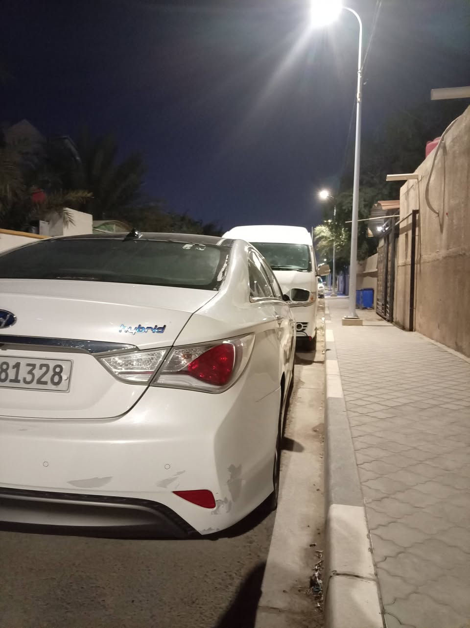 السلام عليكم ورحمة
سوناته مديل 11 فول مواصفات للاخير٦
بانزين +كهرباء يعني هايبرد
مستعجل علابيعتها 45وبيها مجال كلش قليل
بصره بصره ***********
