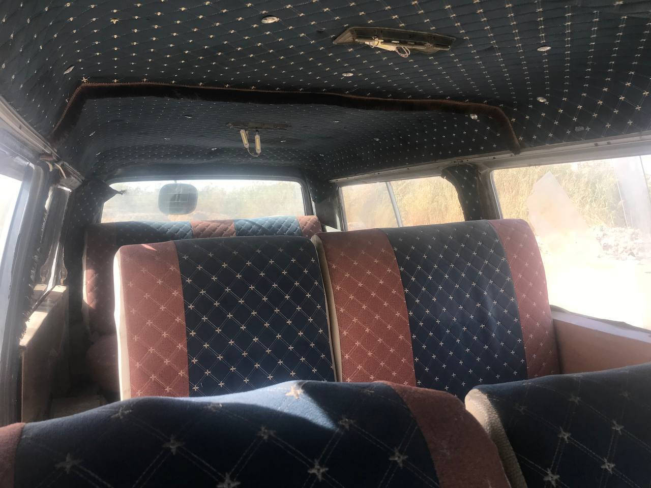 كيا بستا موديل ٩٥ ، رقم انكليزي
محرك ٣٠٠٠ '
كير واكسل بلشرط ،رقم أنكليزي 
صدر جديد، مشط وباور ستيرن جديد ،
كهربائيات كلهم شغاله ، 
هيئا وغرامات مصفرا ،مكينا بيها بخار قليل ، وتنقيص من تبديله لتبديله نص ربع ،شواصي معمرا تعمير مضبوط السعر 42 ورقه وبيها مجال وترهم اقصاد الأتصال علئ الرقم

***********
