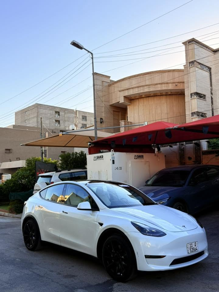 السلام عليكم
تيسلا مودل Y دبل ماطور فول مواصفات ✅
موديل 2023
ماشية20،000 ميل
حادثها موضح بالصور
السيارة كـ بطاريات كـ ألكترونيات كفالة ✅
مكاني بغداد / زيونة 📍
السعـر 20.000$ 💵 و بيها مجال 
للأستفسار : ***********
