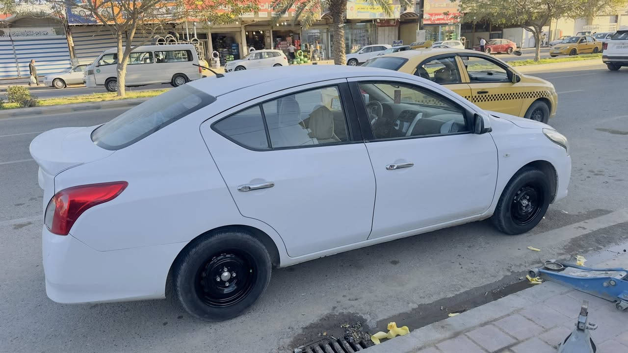 للبيع ومراوس نيسان مو ديل 20
مكفوله 
مكاني نجف 
***********
مكلف بنشر
