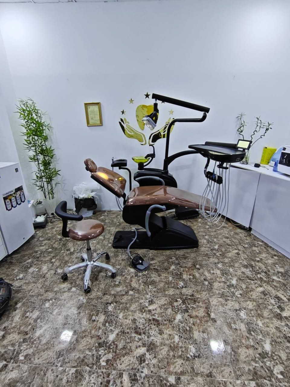 الحمدلله تم تجهيز كرسي الاسنان في محافظة كربلاء المقدسة مستعمل الف مبروك للطبيب المستفيد  /مكتب الهادي دنت مستعدون 
°نقل عيادات الأسنان داخل وخارج بغداد

°تأهيل/صيانة /فتح /نصب كافة كراسي
الأسنان

بيع وشراء جيرات مستخدمه وجديده 

دوشمة كافة كراسي الأسنان
تخطيط وتأسيس عيادات الأسنان  

*********** / ابو هادي / عنوان بغداد  باب الثالث جزيرة بغداد السياحيه
