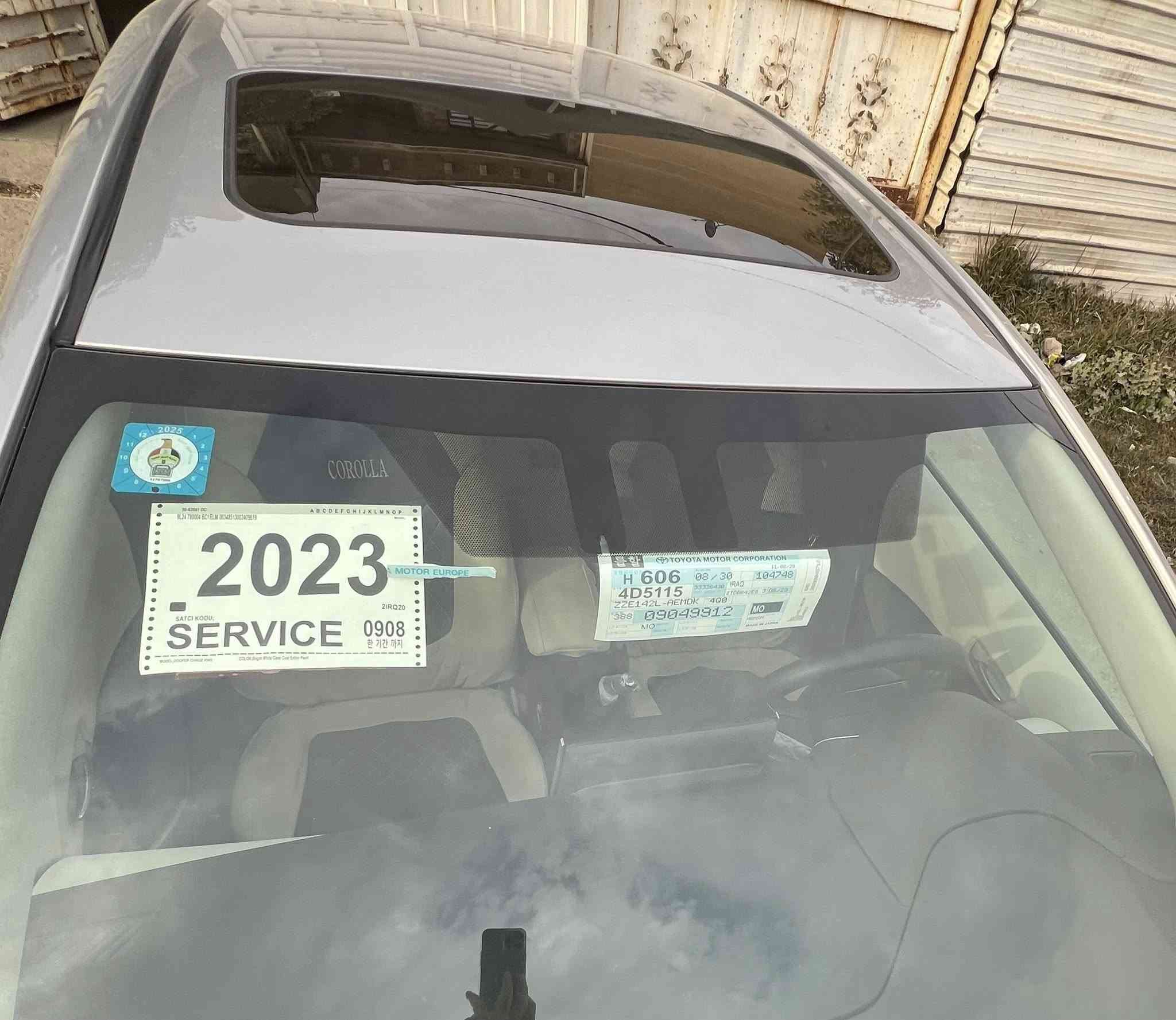 السلام عليكم للبيع كورلا 2023 خليجي رقم بغداد محرك 1800 بانزين فقط فتحه ماشيه 15 الف كفاله عامه عنوان بغداد 182 بيها مجال للستفسار ***********
