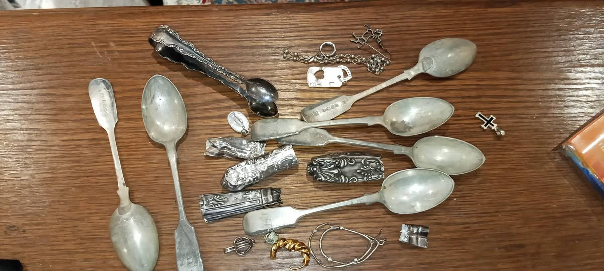 سلام عليكم فضه للبيع ٢٧٠ غرام تقريبا سعر غرام ٣٥٠٠ الف


**إذا كنت صاحب هذا الإعلان وتريد حذفه لأي سبب، رجاءا أرسل رسالة إلى الدعم الفني**