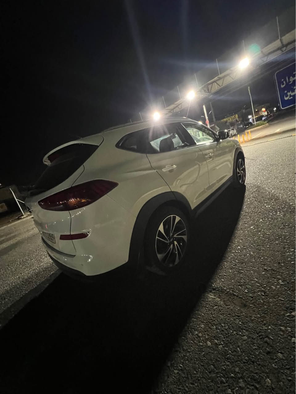 مكلف بلنشر
سلام عليكم 
بيع فقط
هونداي توكسون 2019 وارد خليجي
بدون صبغ تعديل بارد مكانين فقط
مواصفات فول عدا بانوراما
سياره مال بيت بسمي تحويل وكاله. بشرط
رقم سليمانيه جديد سنويه جديد فحص هزه جديد
ماشيه 125 كيلومتر
كير محرك شرط ما مفتوح
مكان سياره اربيل بحركه
للاسفسار *********** أربيل, العراق
